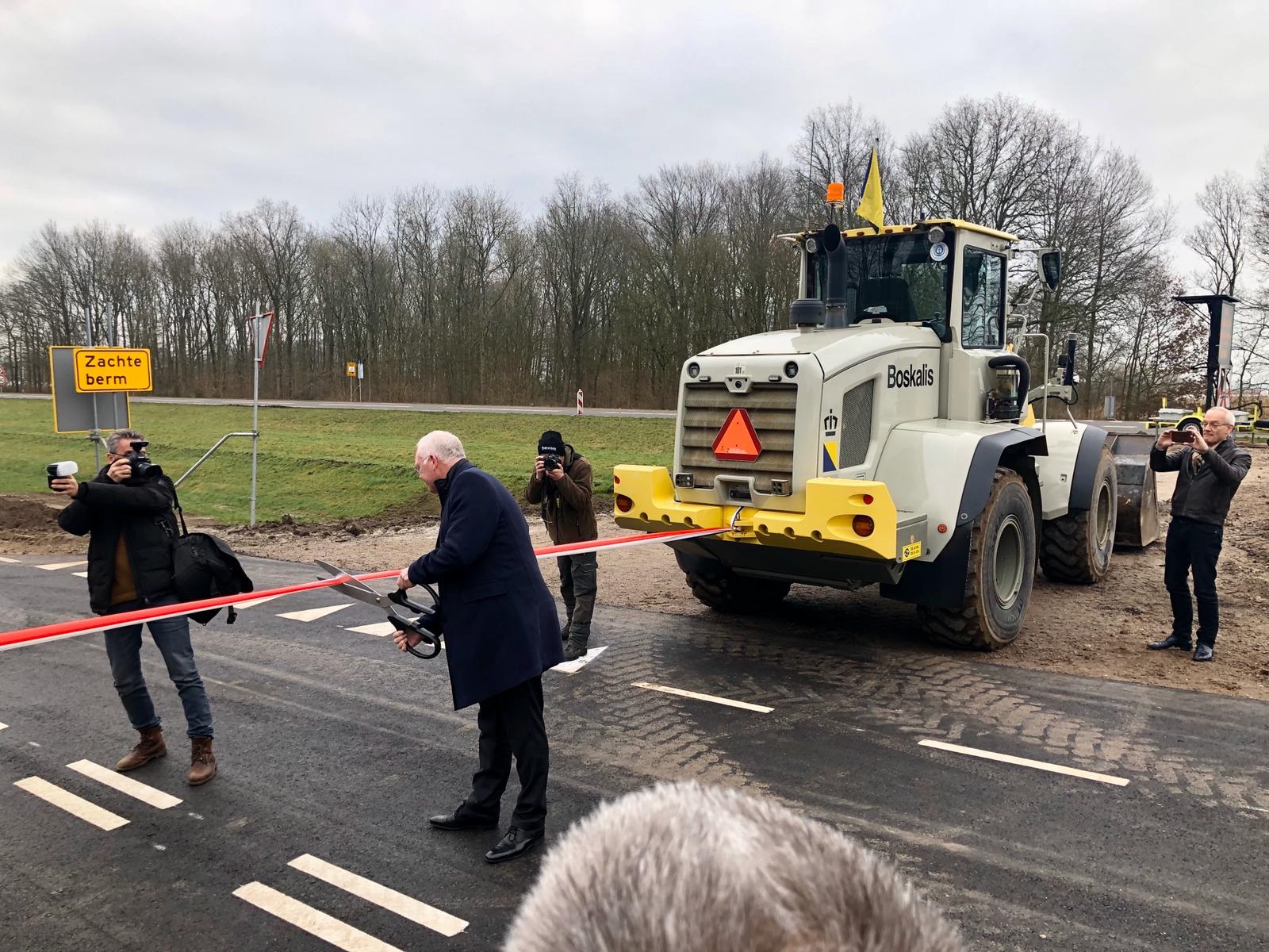 drontermeerdijk_openingshandeling_feb_2020